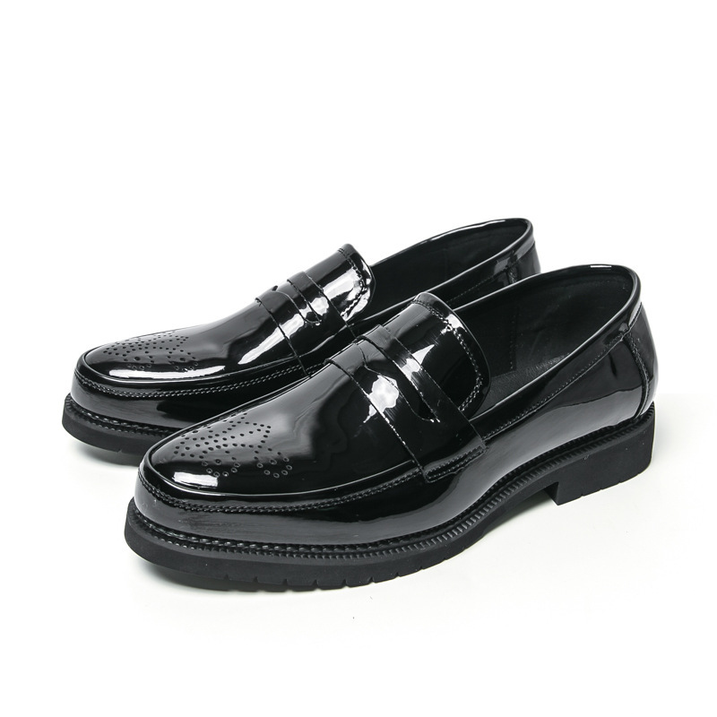 Men's Glossy Carved Leather Shoes 6 Men's Glossy Carved Leather Shoes - Image 6