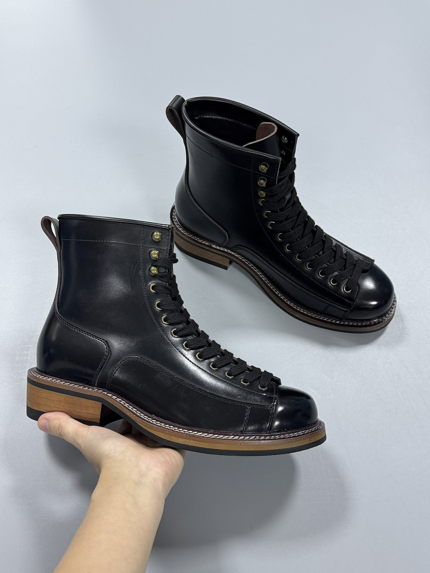 Men's Trendy Chunky-soled Ankle Boots Hiking style 6 Men's Trendy Chunky-soled Ankle Boots Hiking style - Image 6