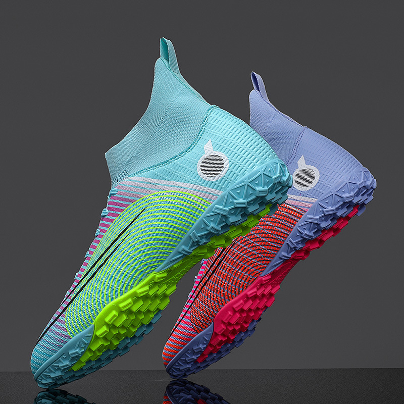 Kids Soccer Shoes 5 Kids Soccer Shoes - Image 5