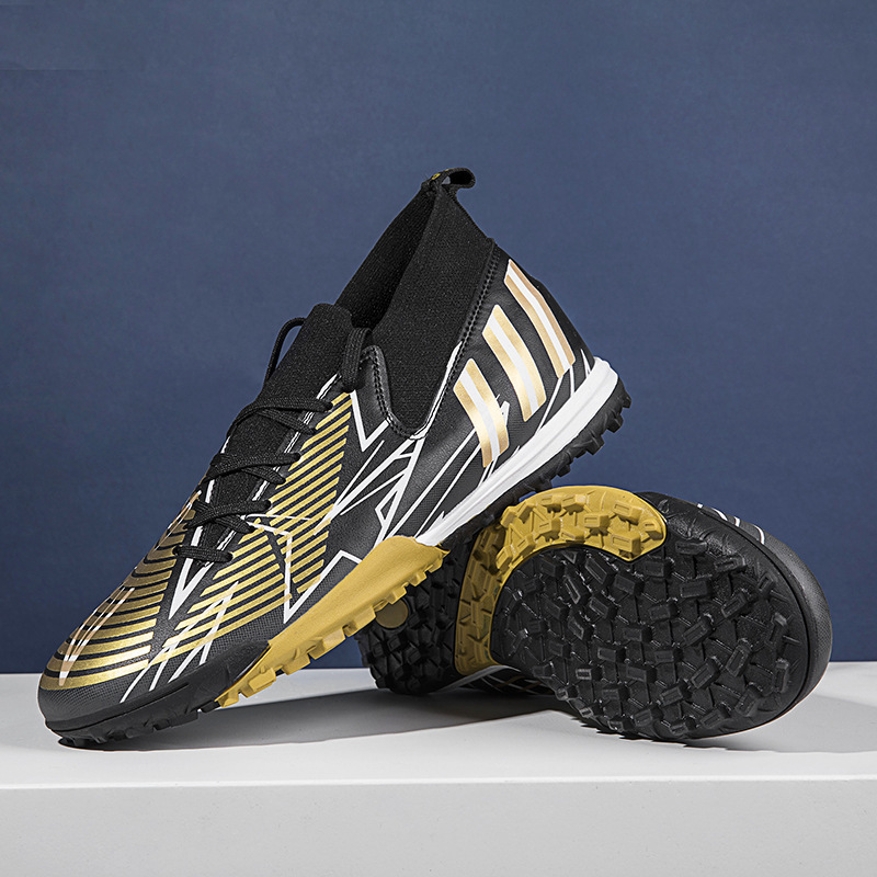 Men Training Soccer Shoes 3 Men Training Soccer Shoes - Image 3