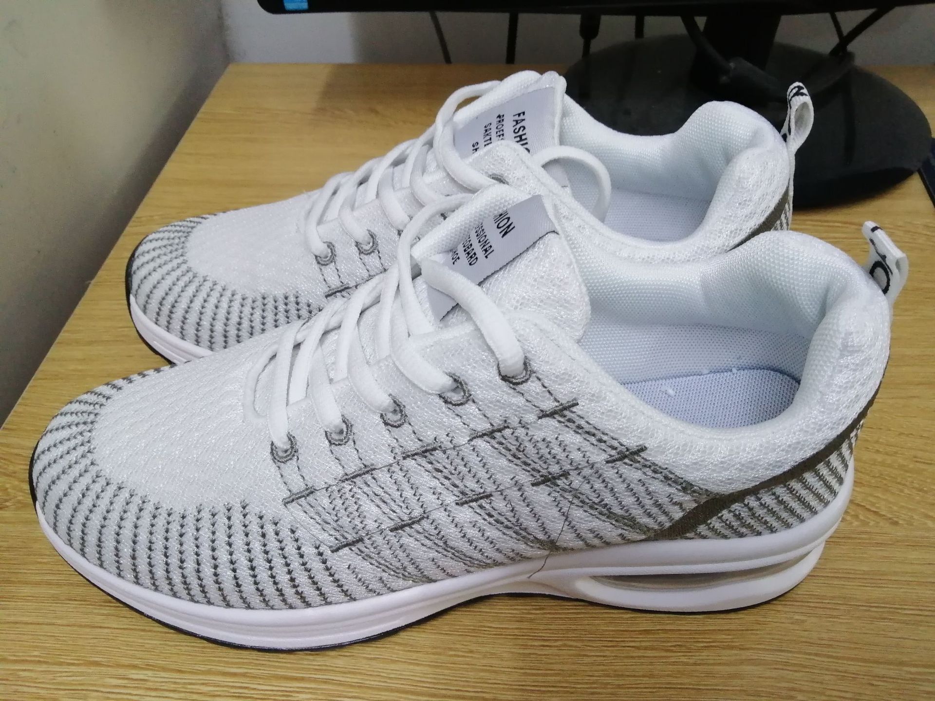 New Mesh Casual Sports Shoes 7 New Mesh Casual Sports Shoes - Image 7