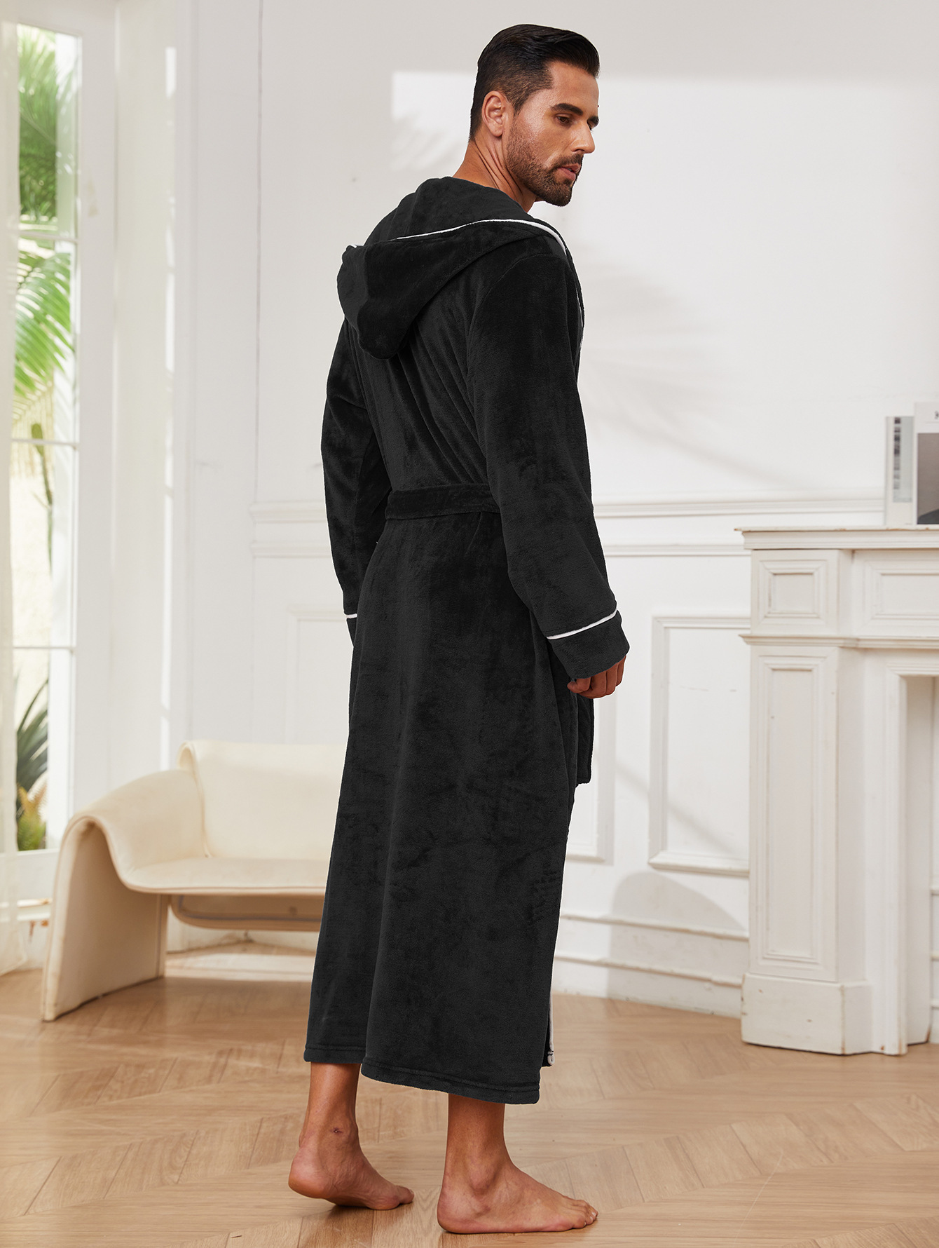 Men's Flannel Bathrobe 3 Men's Flannel Bathrobe - Image 3