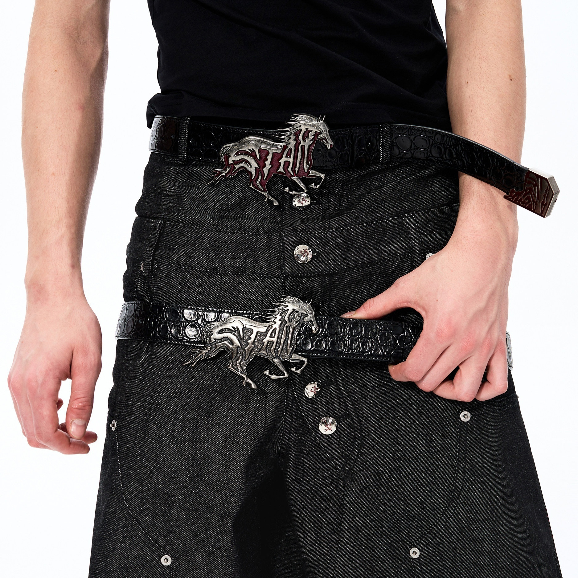 Textured Embossed Full-grain Leather Belt 1 Textured Embossed Full-grain Leather Belt