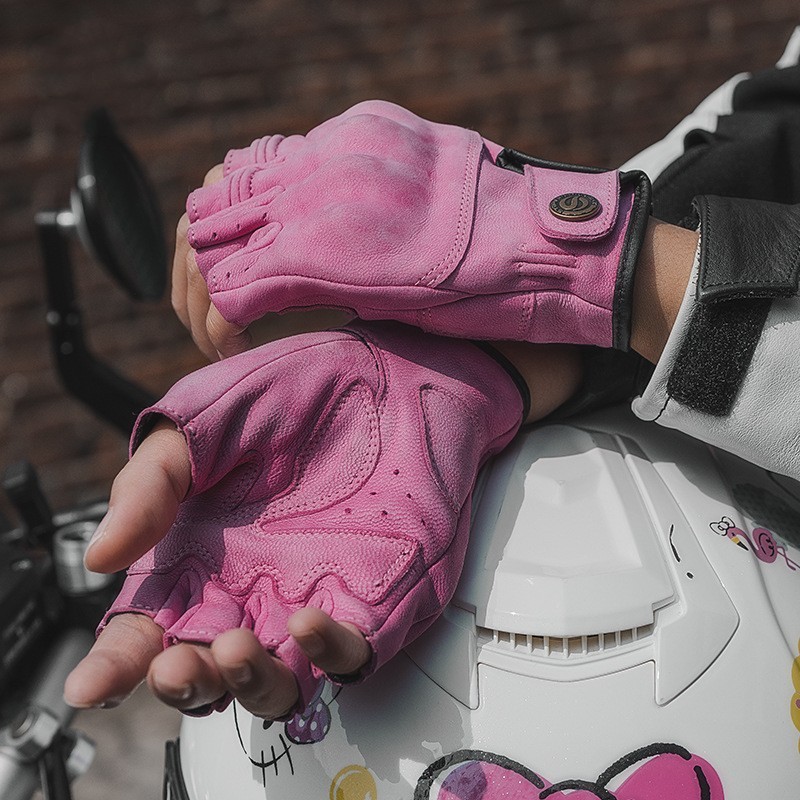 Vintage Leather Half-Finger Motorcycle Gloves 2 Vintage Leather Half-Finger Motorcycle Gloves - Image 2