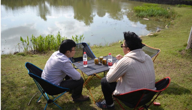 Ergonomic Folding Camping Chair 3 Ergonomic Folding Camping Chair - Image 3