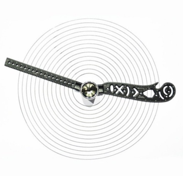 Multi-function Drawing Painting Ruler 4 Multi-function Drawing Painting Ruler - Image 4