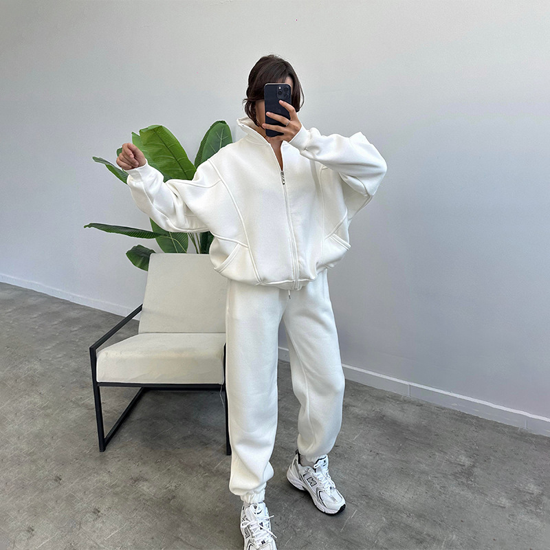 Sports Suit With Pockets Zipper Cardigan And Drawstring Trouser 3 Sports Suit With Pockets Zipper Cardigan And Drawstring Trouser - Image 3