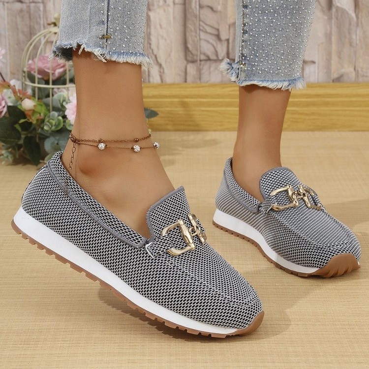 Women's Solid Color Flat Sneakers 2 Women's Solid Color Flat Sneakers - Image 2