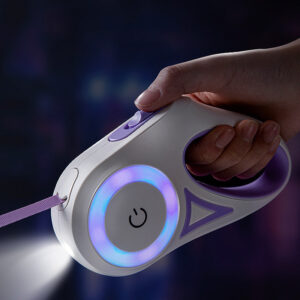 Dog Retractable Leash And Collar Spotlight