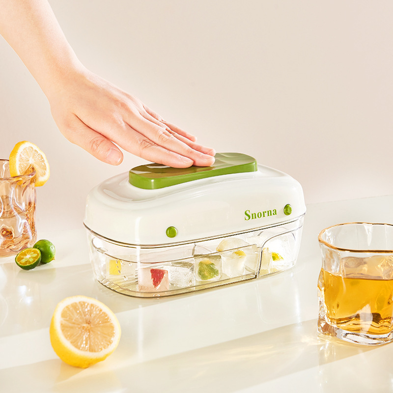 32 Grids Ice Tray Mold Box With Lid Plastic Ice Storage Box 5 32 Grids Ice Tray Mold Box With Lid Plastic Ice Storage Box - Image 5