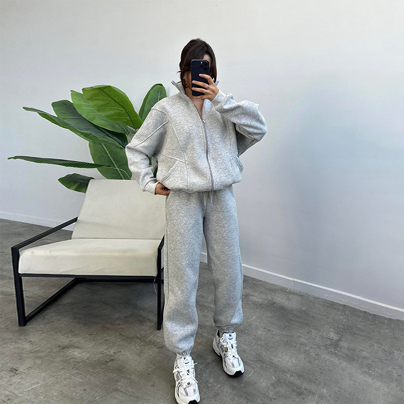 Sports Suit With Pockets Zipper Cardigan And Drawstring Trouser 2 Sports Suit With Pockets Zipper Cardigan And Drawstring Trouser - Image 2