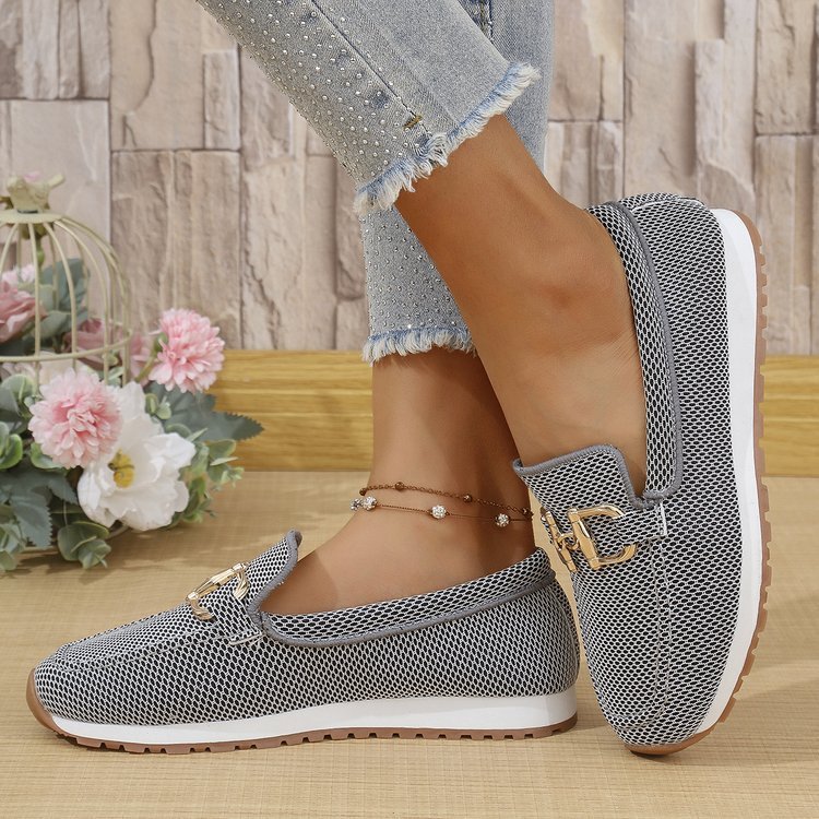 Women's Solid Color Flat Sneakers 6 Women's Solid Color Flat Sneakers - Image 6