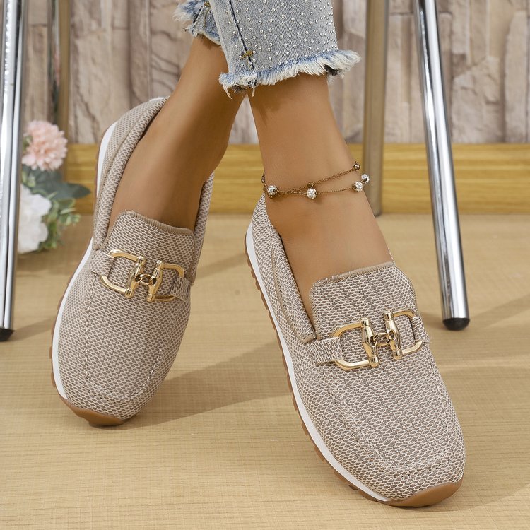 Women's Solid Color Flat Sneakers 4 Women's Solid Color Flat Sneakers - Image 4