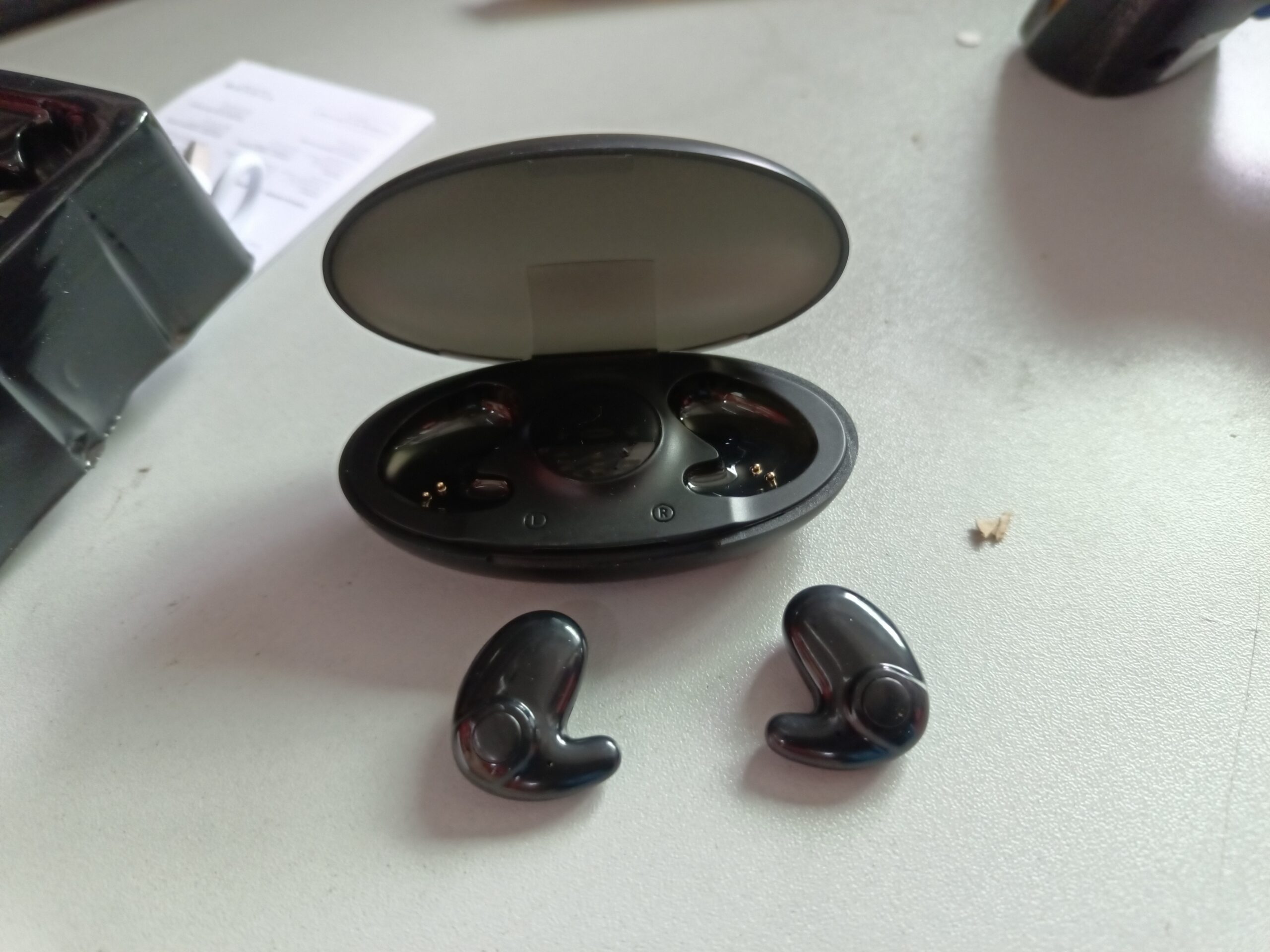 Invisible Wireless Bluetooth Headset Stereo Sport Game Earphone 5 Invisible Wireless Bluetooth Headset Stereo Sport Game Earphone - Image 5