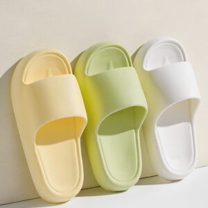 Thick-soled Non-slip Bathroom Slipper
