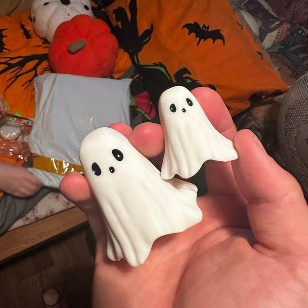 Multi-Functional Ghost Statues Table Centerpieces Decorations 3 Multi-Functional Ghost Statues Table Centerpieces Decorations - Image 3