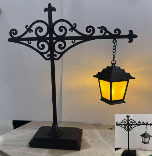 LED Bookshelf Lamp Lantern Style For Halloween 9 LED Bookshelf Lamp Lantern Style For Halloween - Image 9