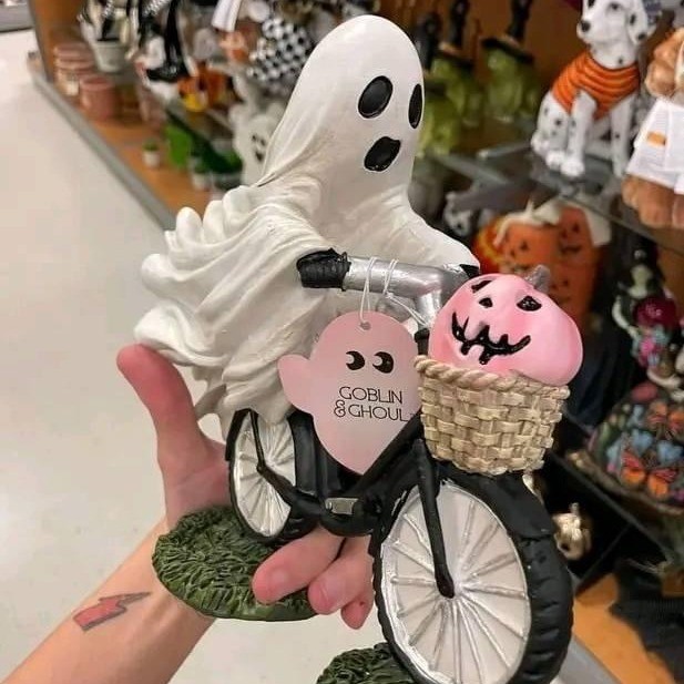 Halloween Ghost And Pumpkin Decorative Resin Decoration 1 Halloween Ghost And Pumpkin Decorative Resin Decoration