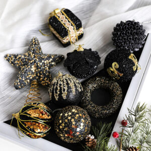 Black And Gold Plush Christmas Ball Christmas Tree Ornament